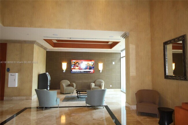 Building Photo - 7910 Harbor Island Dr