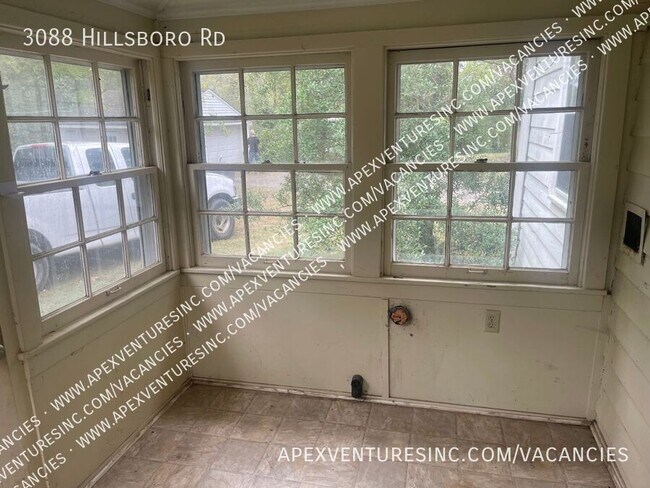 Building Photo - 3088 Hillsboro Rd