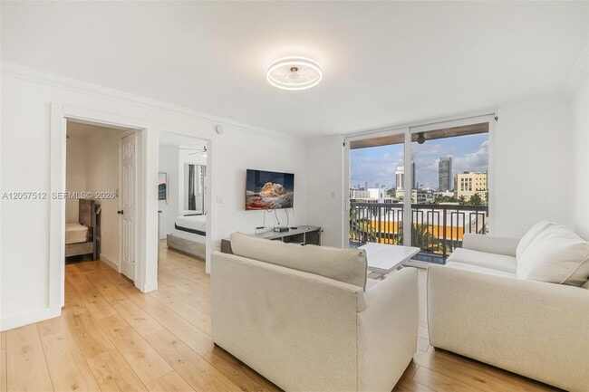 Building Photo - 401 Ocean Dr