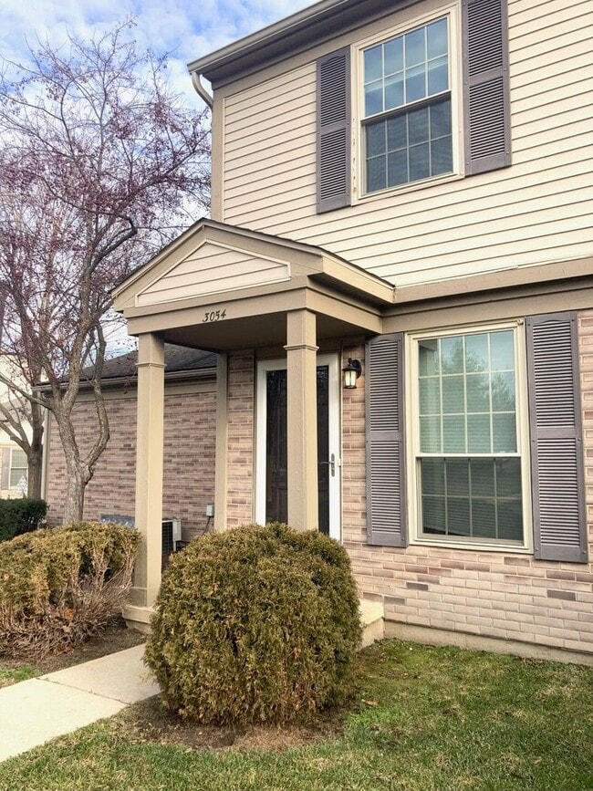 Primary Photo - 3054 Forest Creek Ct