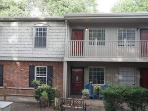 Building Photo - 3822 Country Club Rd