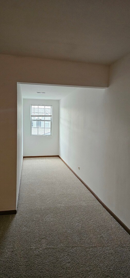 Building Photo - 301 Village Creek Dr