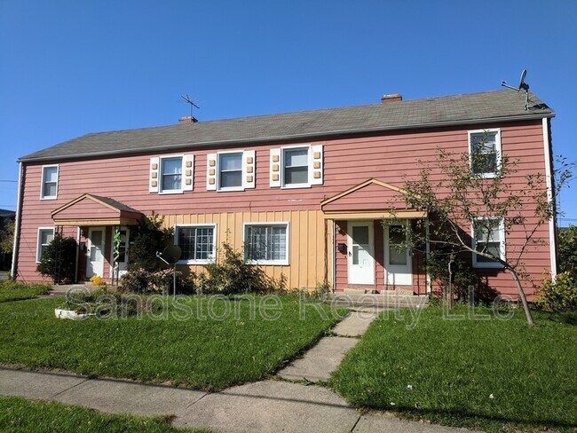 Building Photo - 956 N Central Dr