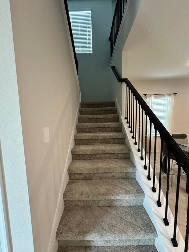 Building Photo - Beautiful Apopka Home For Rent!