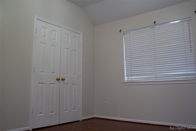 Building Photo - 4918 Pinder Ln