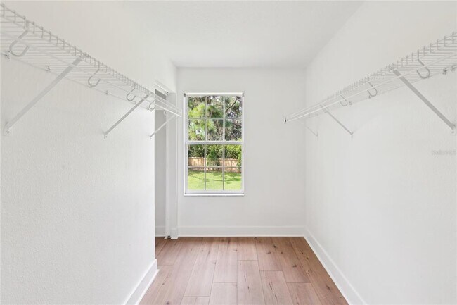 Building Photo - 9225 Stone River Pl