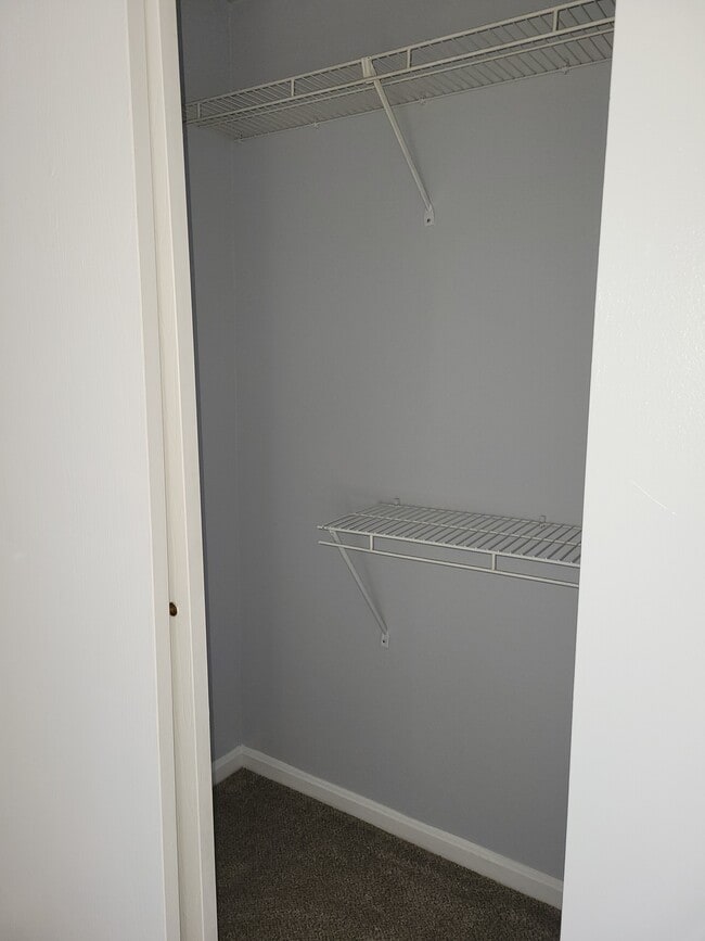 Building Photo - 205 Maranatha Ct