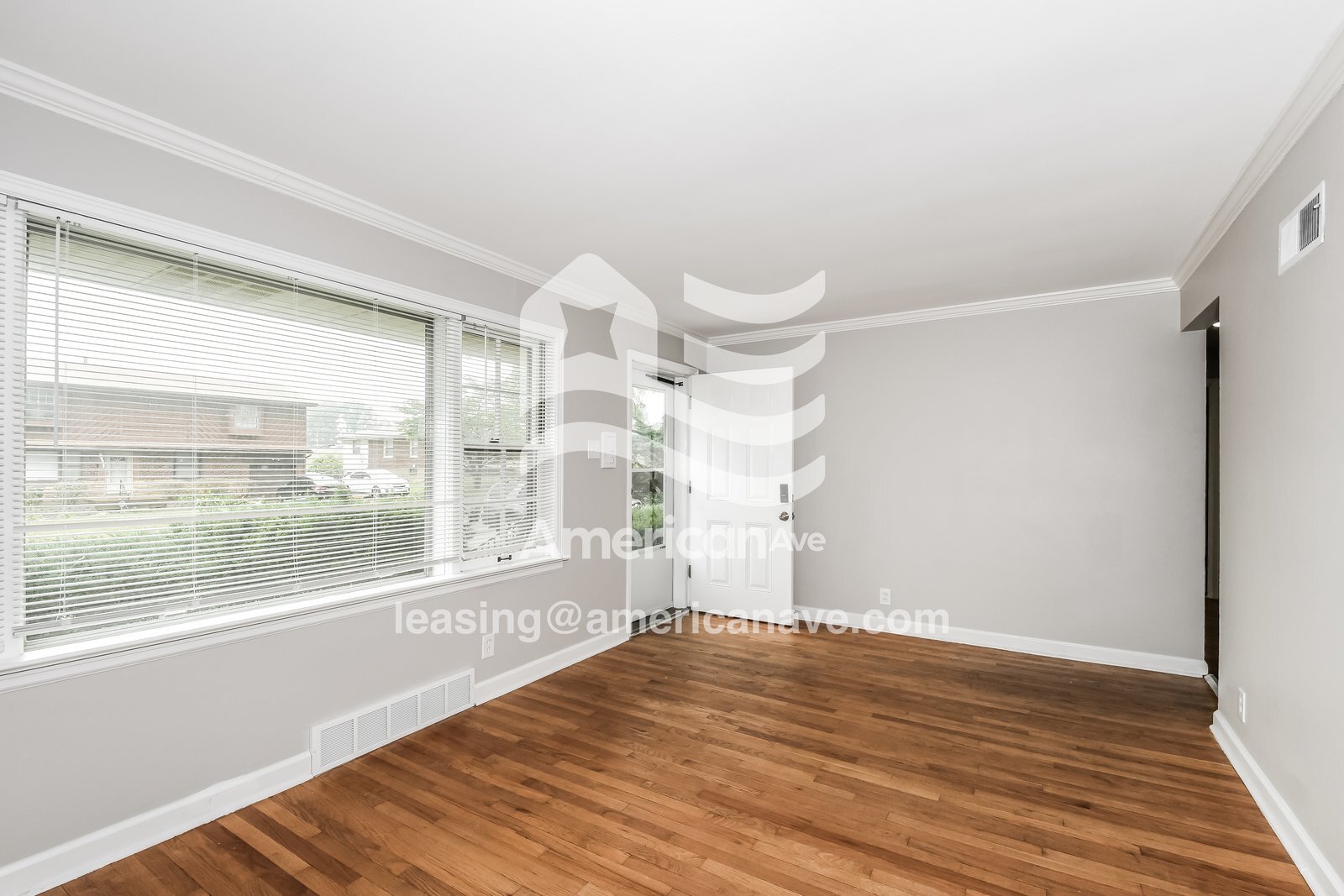 Building Photo - 9718 Durham Dr