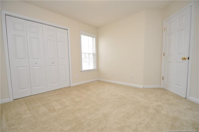 Building Photo - 701 Kavkaz St
