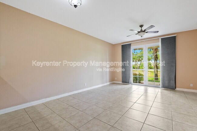 Building Photo - 4649 SW 75th Way