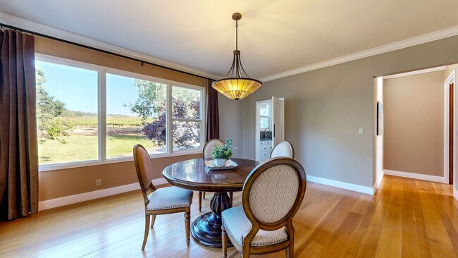 Building Photo - Experience true Wine Country Luxury living...
