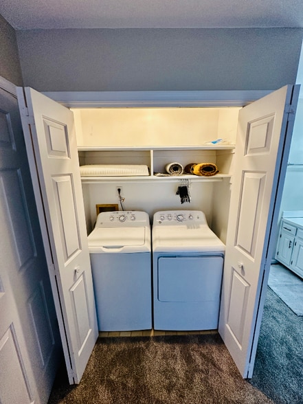 Building Photo - 714 Autumn Trce