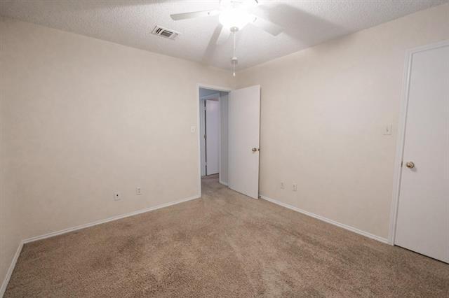 Building Photo - 10216 Lone Eagle Ct