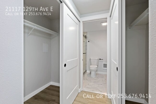 Building Photo - 21117 129th Ave E
