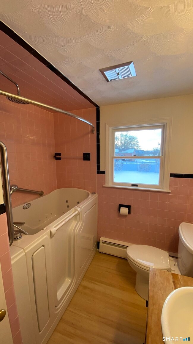 Building Photo - 178 Edgewood Dr