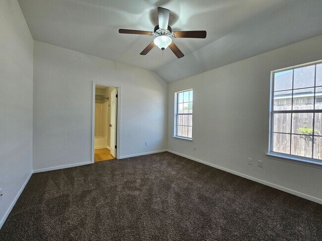 Building Photo - 4211 Breckenridge Dr