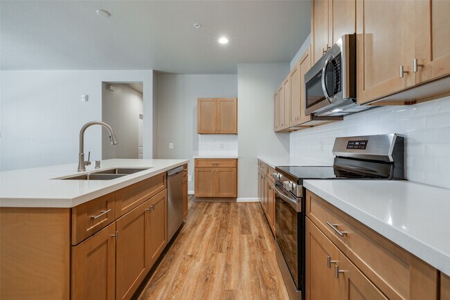 Building Photo - 107 Pk Pl Cir