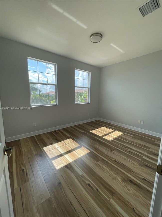 Building Photo - 974 SW 147th Ave