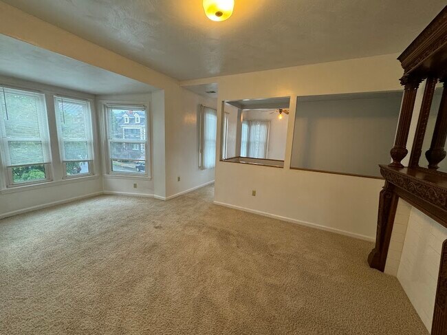 Building Photo - 920 Bellefonte St