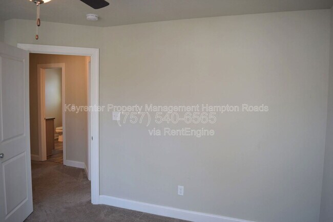 Building Photo - 1 Worden Pl