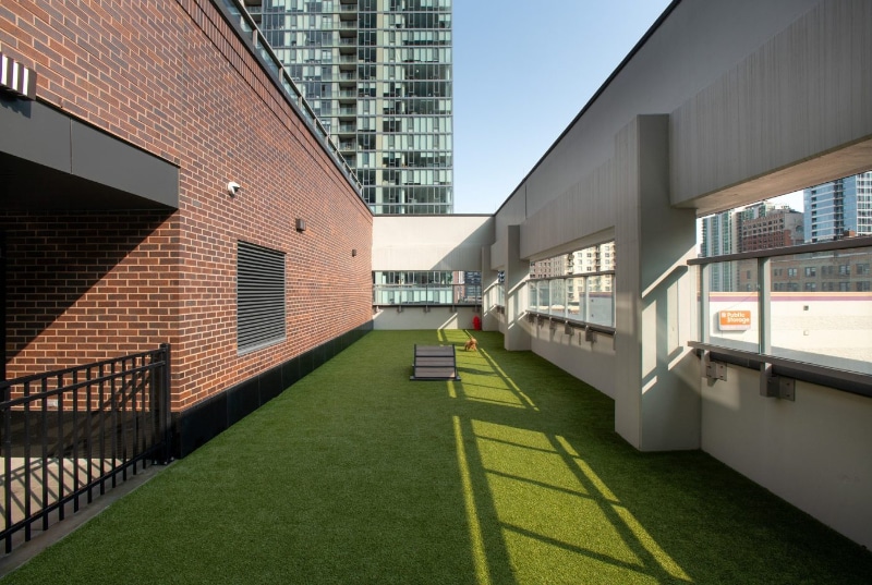 Building Photo - 176 W Hill St