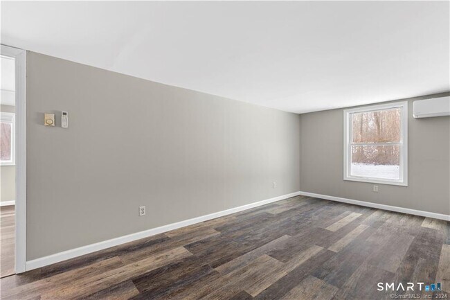 Building Photo - 1162 Moose Hill Rd