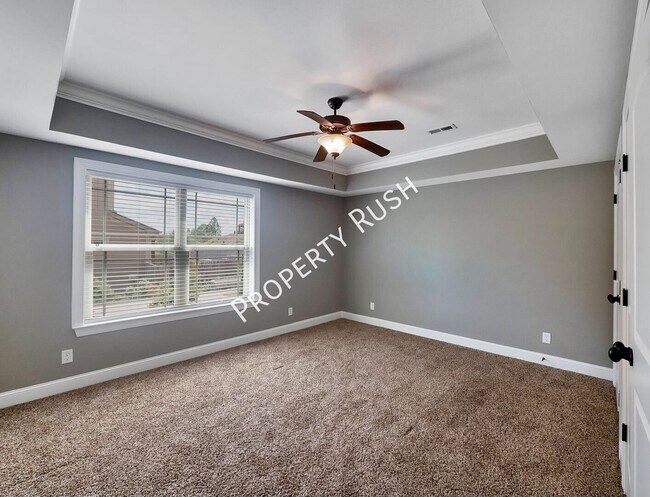Building Photo - 7962 Burgundy Cir