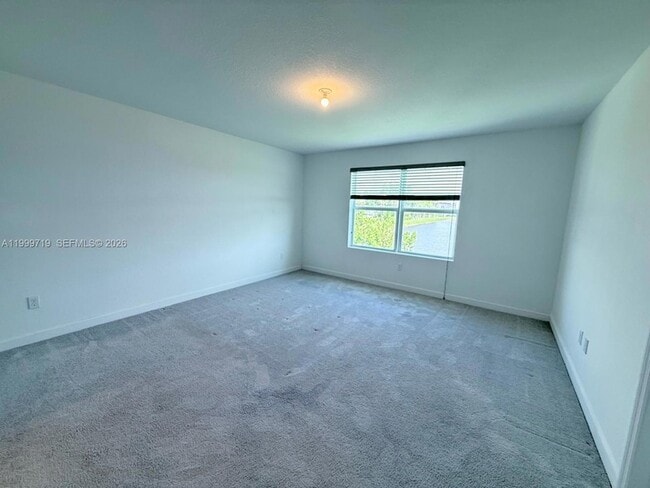 Building Photo - 6931 Harbours Edge Ave