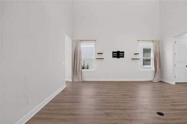 Building Photo - 15382 Arcadia Blf Lp