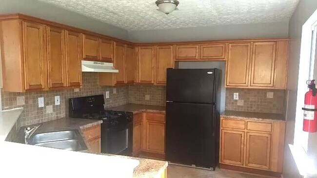 Building Photo - Charming 3-Bedroom Home in College Park – ...