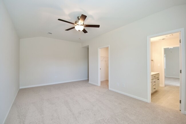 Building Photo - Brand New Hugston Home Near Lee Scott Acad...