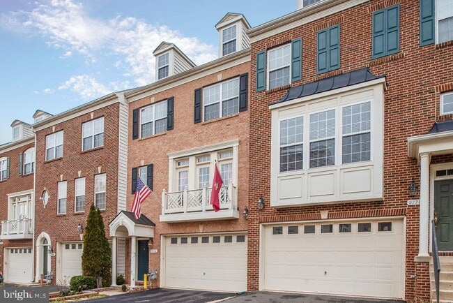 Building Photo - 9776 Corbett Cir