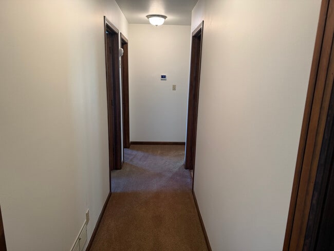 Building Photo - 13831 S Mallard Dr