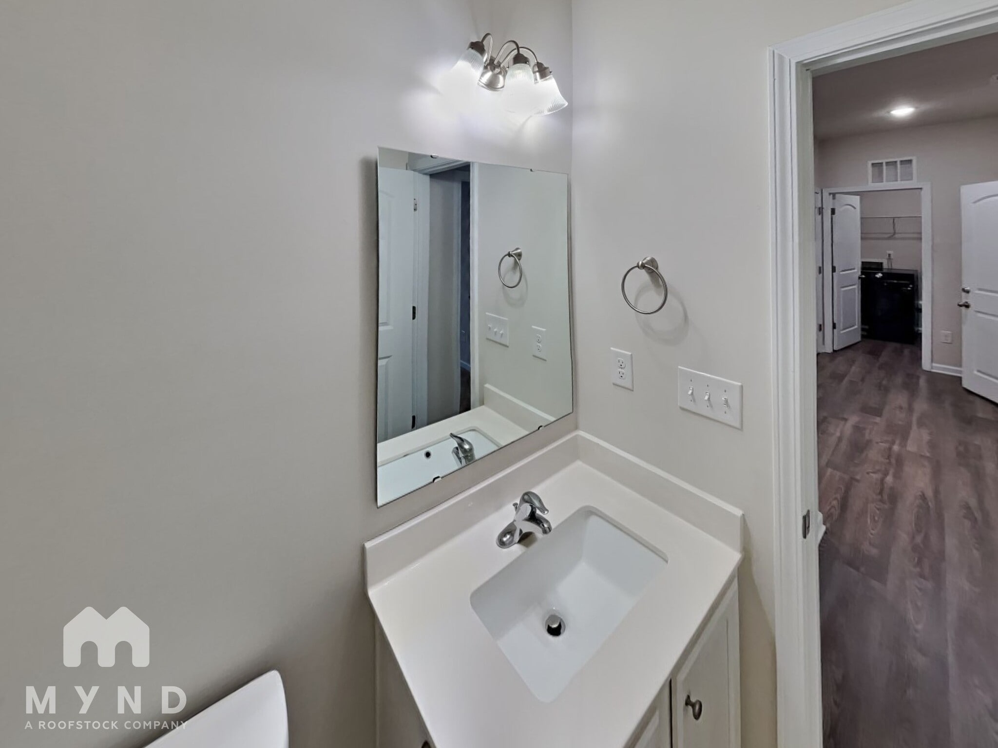 Building Photo - 5049 Markfield Ln