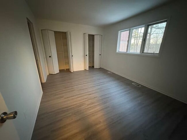 Building Photo - 3 Bedroom 2 1/2 bath Townhome in Pike Creek