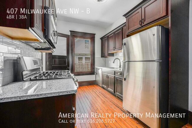 Building Photo - 407 Milwaukee Ave NW