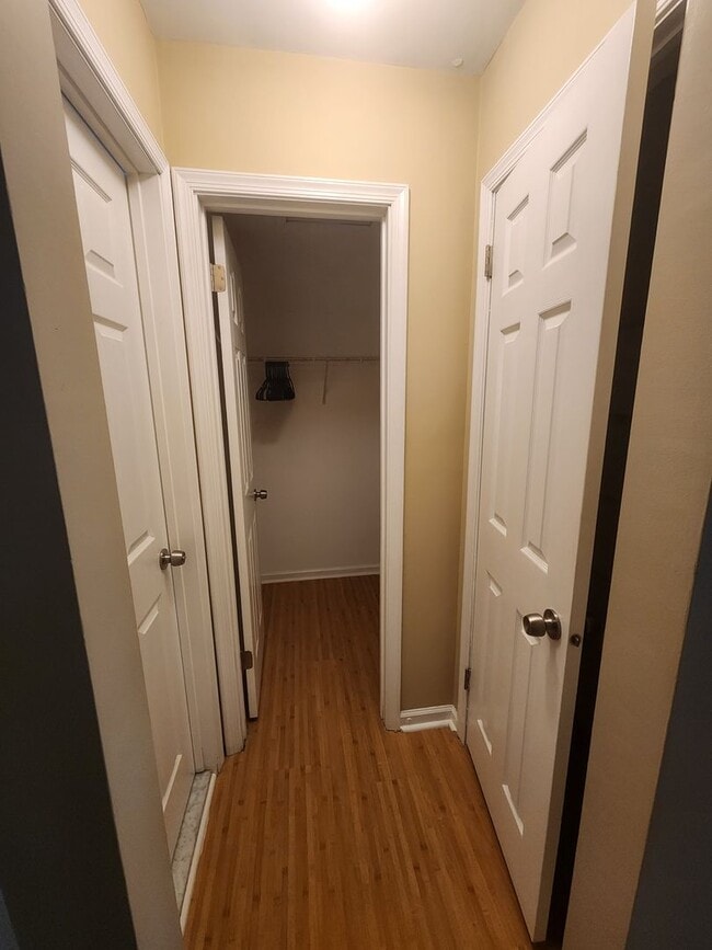 Building Photo - Patriot's Ridge 2 Bd / 1.5 Bth Condo in Ce...
