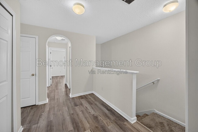 Building Photo - 16073 Old Ash Loop