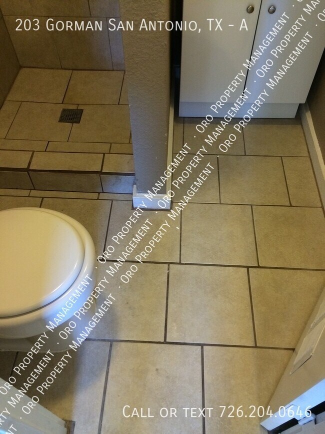 Building Photo - 203 Gorman