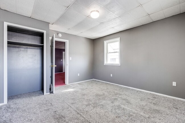 Building Photo - 39 Allen St