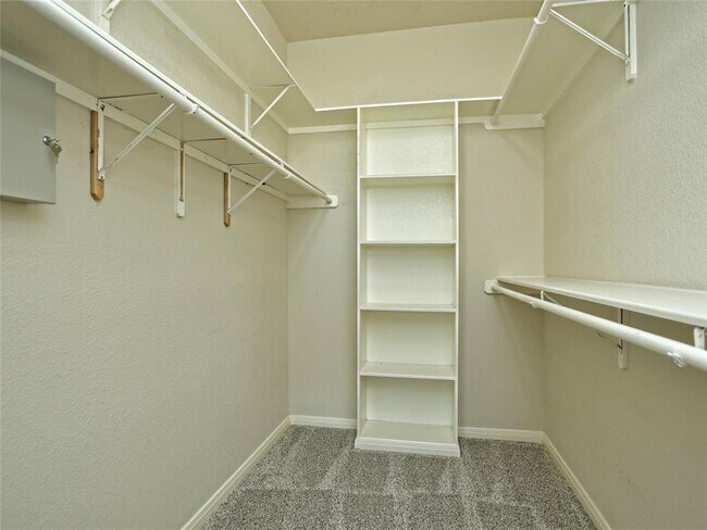 Building Photo - 11513 Glen Falloch Ct