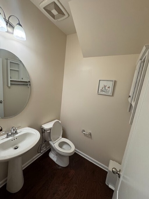 Building Photo - Modern Comfort Meets Space – 4BR/3.5BA Hom...