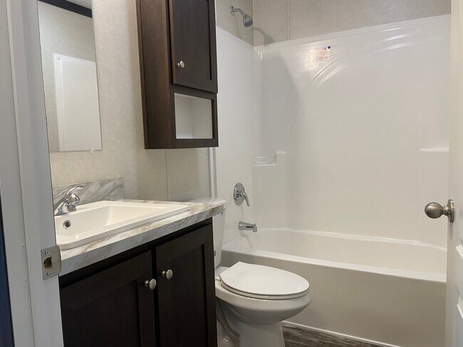 Building Photo - 252 Spruce