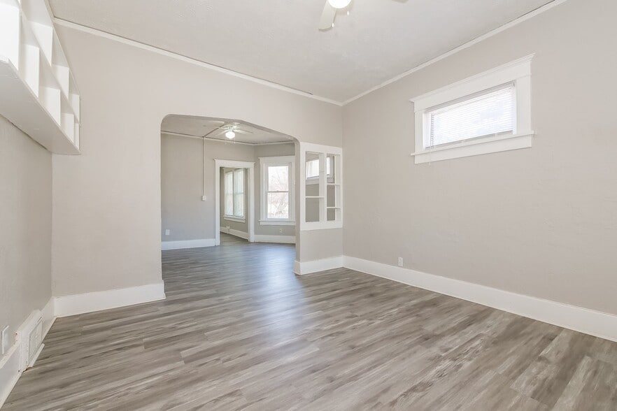 Building Photo - 3019 Corby St