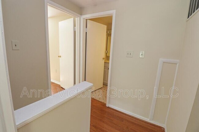 Building Photo - 12417 Asbury Dr