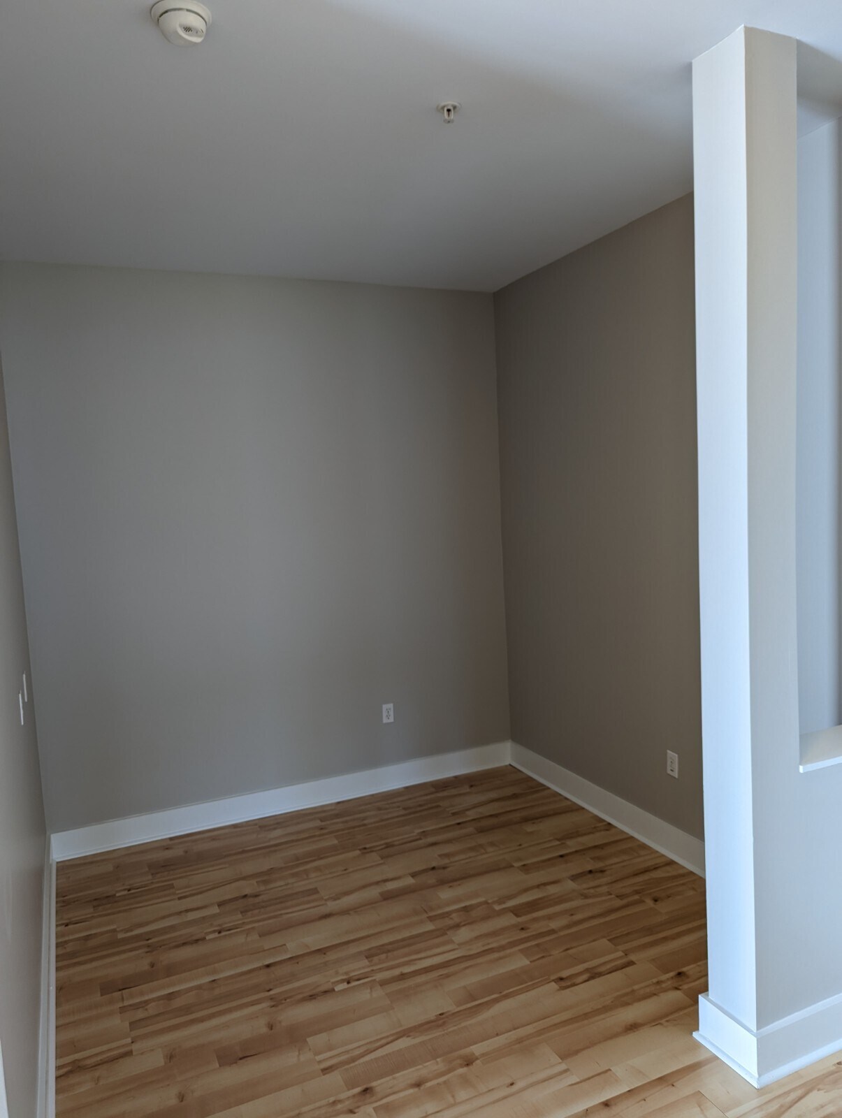 Office/Study - 535 S Upper St