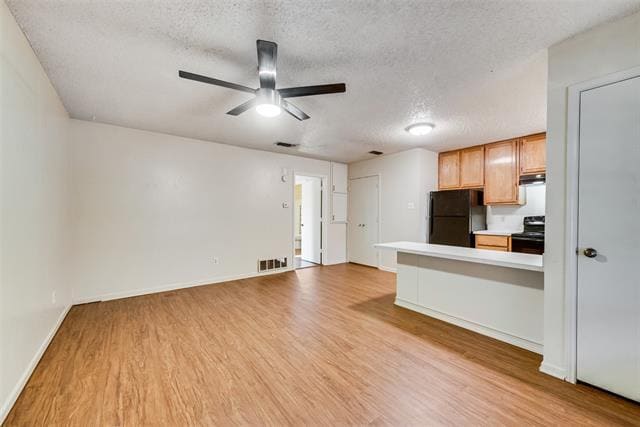 Building Photo - 619 Race St