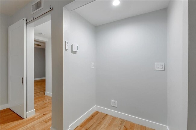 Building Photo - 1203 N Sweetzer Ave