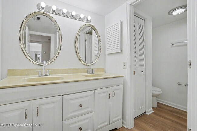 Building Photo - 3915 Vista Oaks Cir NE