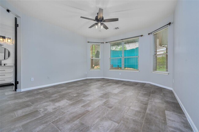 Building Photo - 22121 Rose Grass Ln